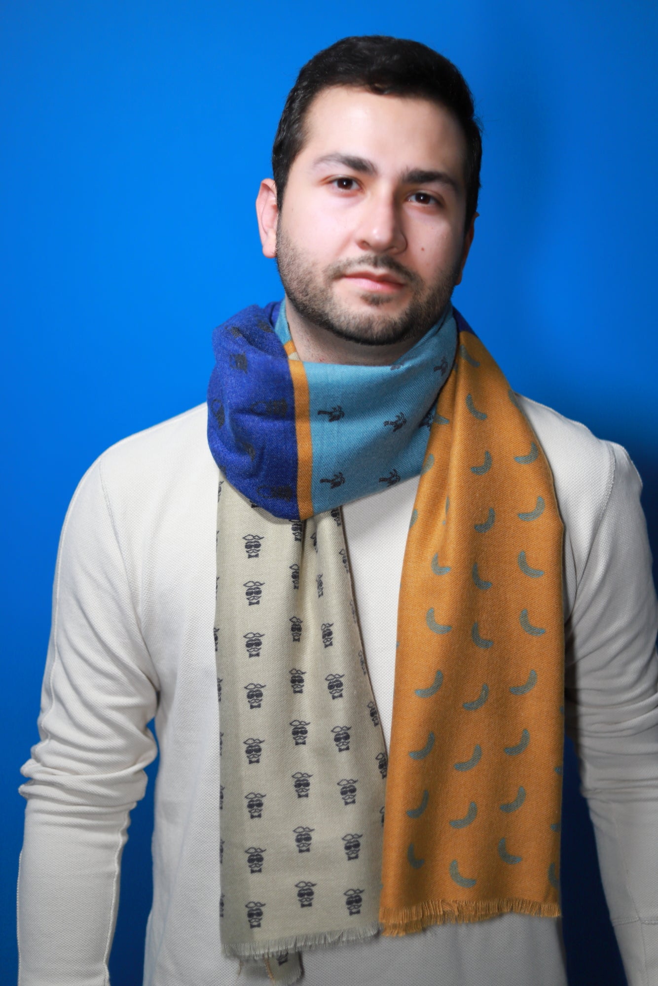 Soft Cotton Scarf for Men in Vintage Design - Scarf Designers